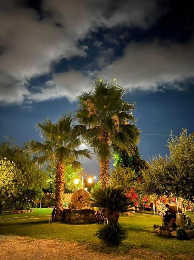 La Capanna Di Giuseppe E Maria Bed & Breakfast Taormina Exterior photo