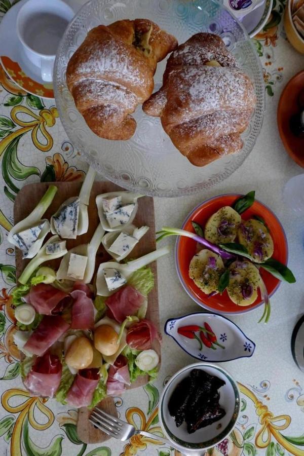 La Capanna Di Giuseppe E Maria Bed & Breakfast Taormina Exterior photo