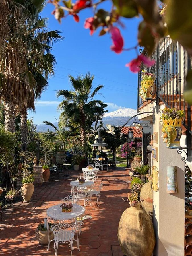 La Capanna Di Giuseppe E Maria Bed & Breakfast Taormina Exterior photo