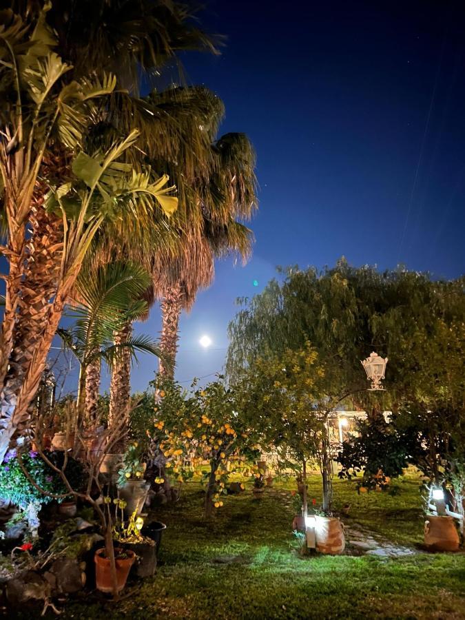 La Capanna Di Giuseppe E Maria Bed & Breakfast Taormina Exterior photo