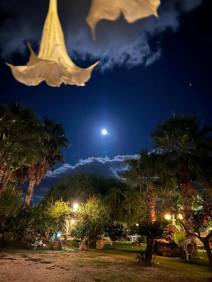 La Capanna Di Giuseppe E Maria Bed & Breakfast Taormina Exterior photo